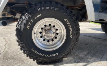 Ford-Bronco-1974-Blue-Black-2