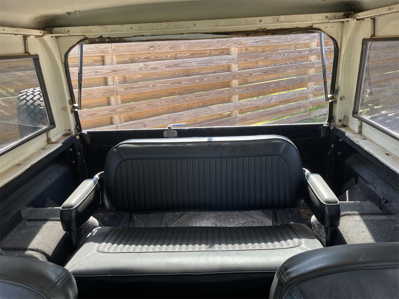 Ford-Bronco-1974-Blue-Black-20