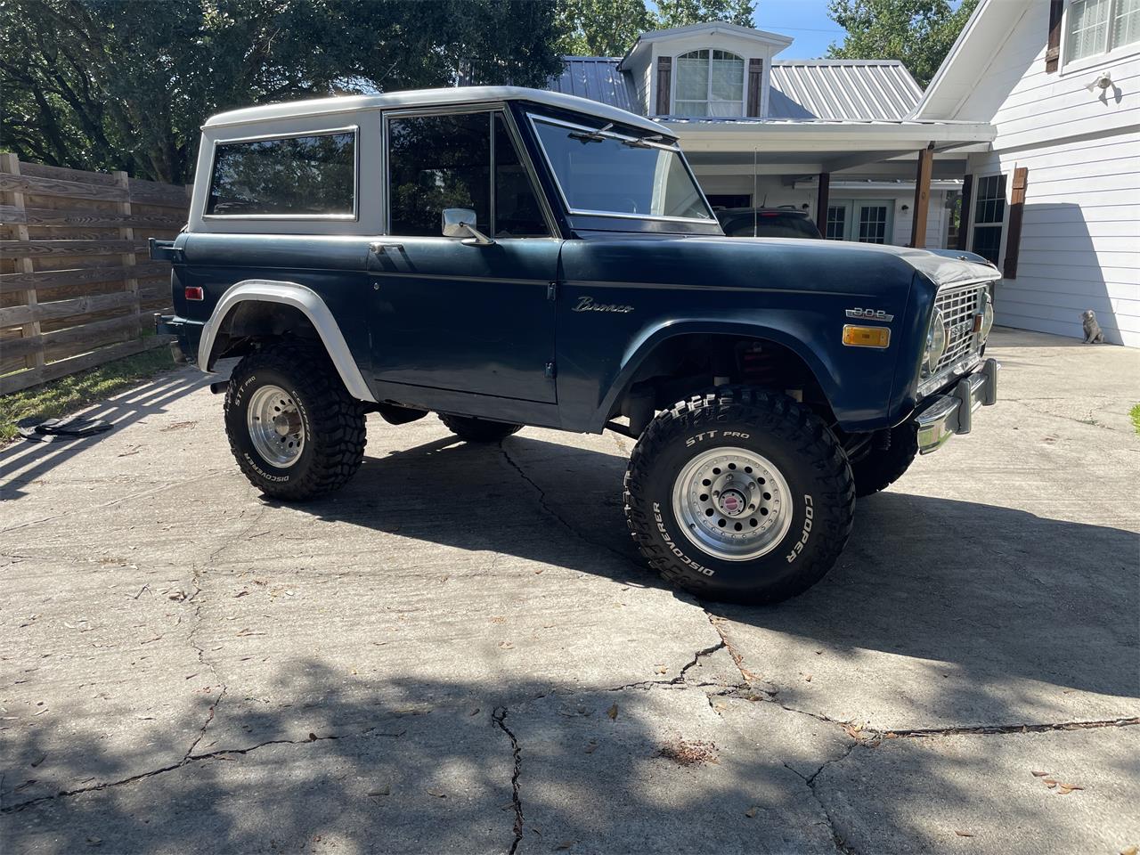 Ford-Bronco-1974-Blue-Black-7