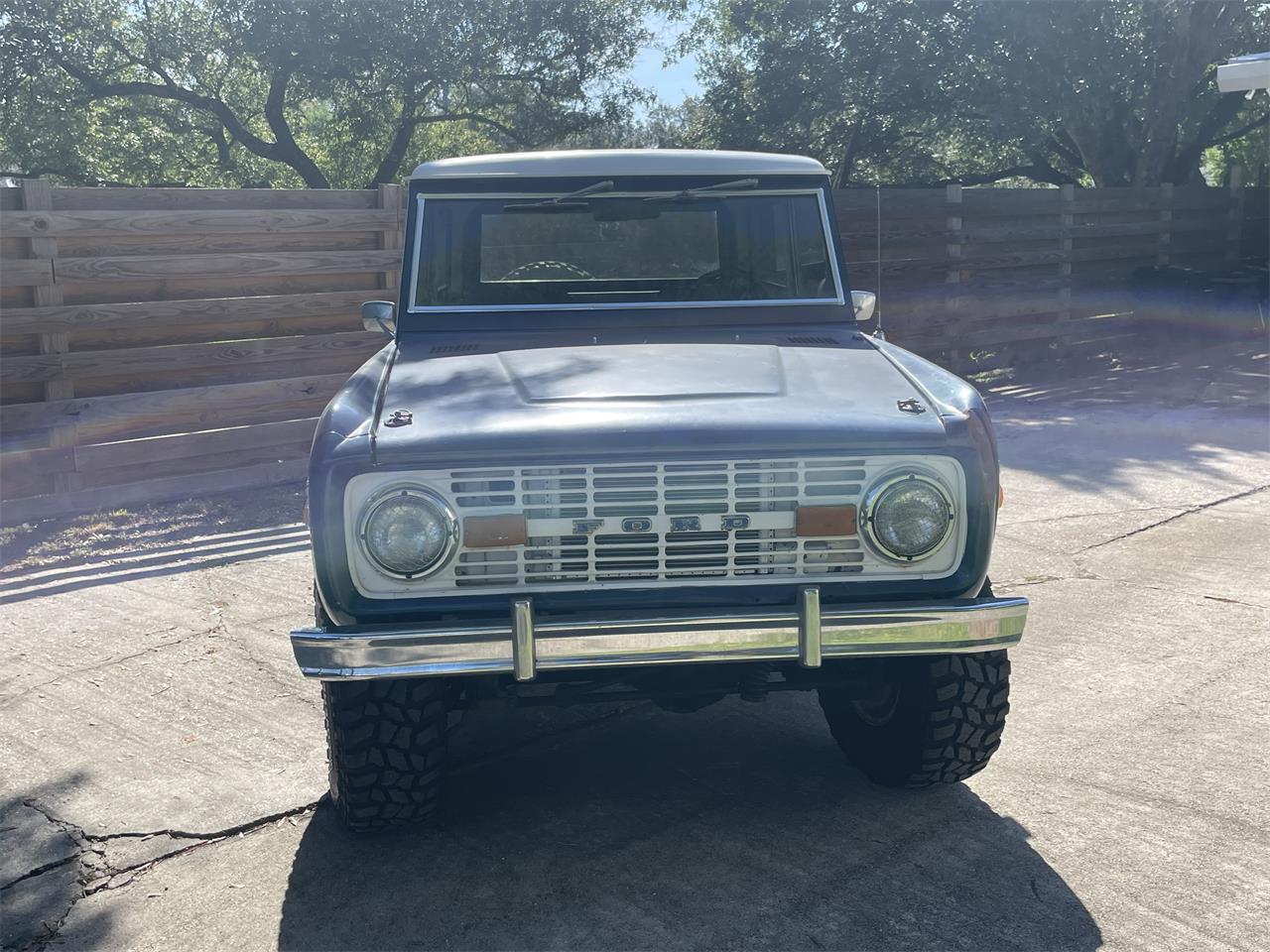 Ford-Bronco-1974-Blue-Black-8