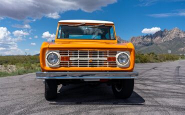 Ford-Bronco-1974-Bold-orange-White-16