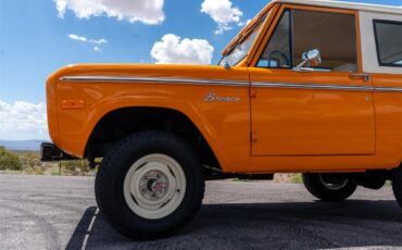 Ford-Bronco-1974-Bold-orange-White-21