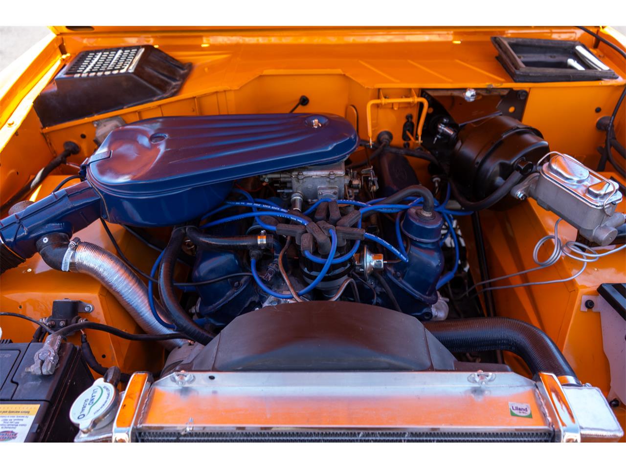 Ford-Bronco-1974-Bold-orange-White-27