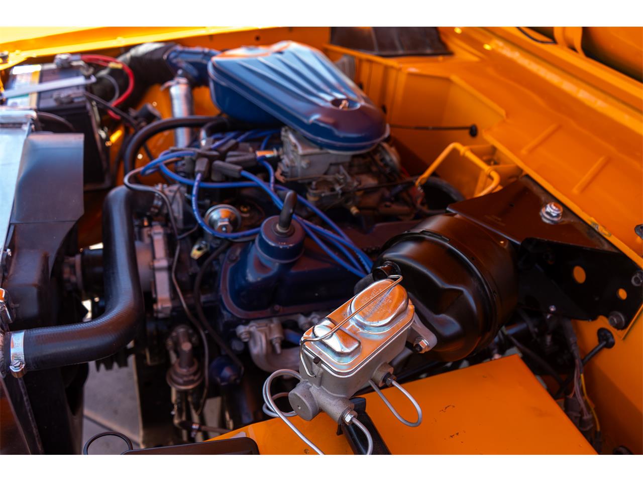 Ford-Bronco-1974-Bold-orange-White-29
