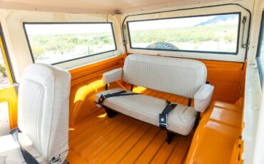 Ford-Bronco-1974-Bold-orange-White-47