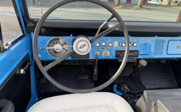 Ford-Bronco-1974-Grabber-Blue-Ivory-1