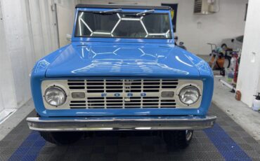 Ford-Bronco-1974-Grabber-Blue-Ivory-10