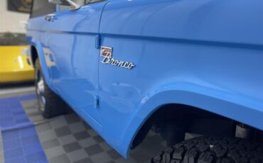 Ford-Bronco-1974-Grabber-Blue-Ivory-22