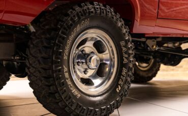Ford-Bronco-1977-SUV-14