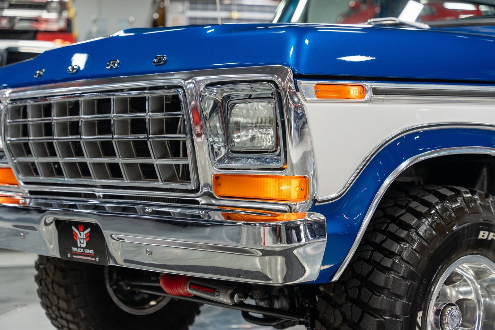 Ford-Bronco-1978-SUV-10