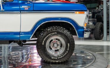 Ford-Bronco-1978-SUV-13