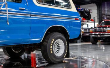 Ford-Bronco-1978-SUV-9