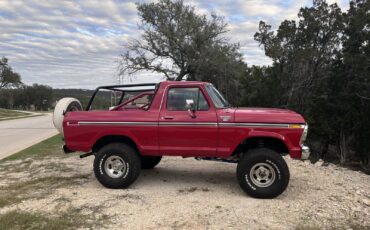 Ford-Bronco-1979-14