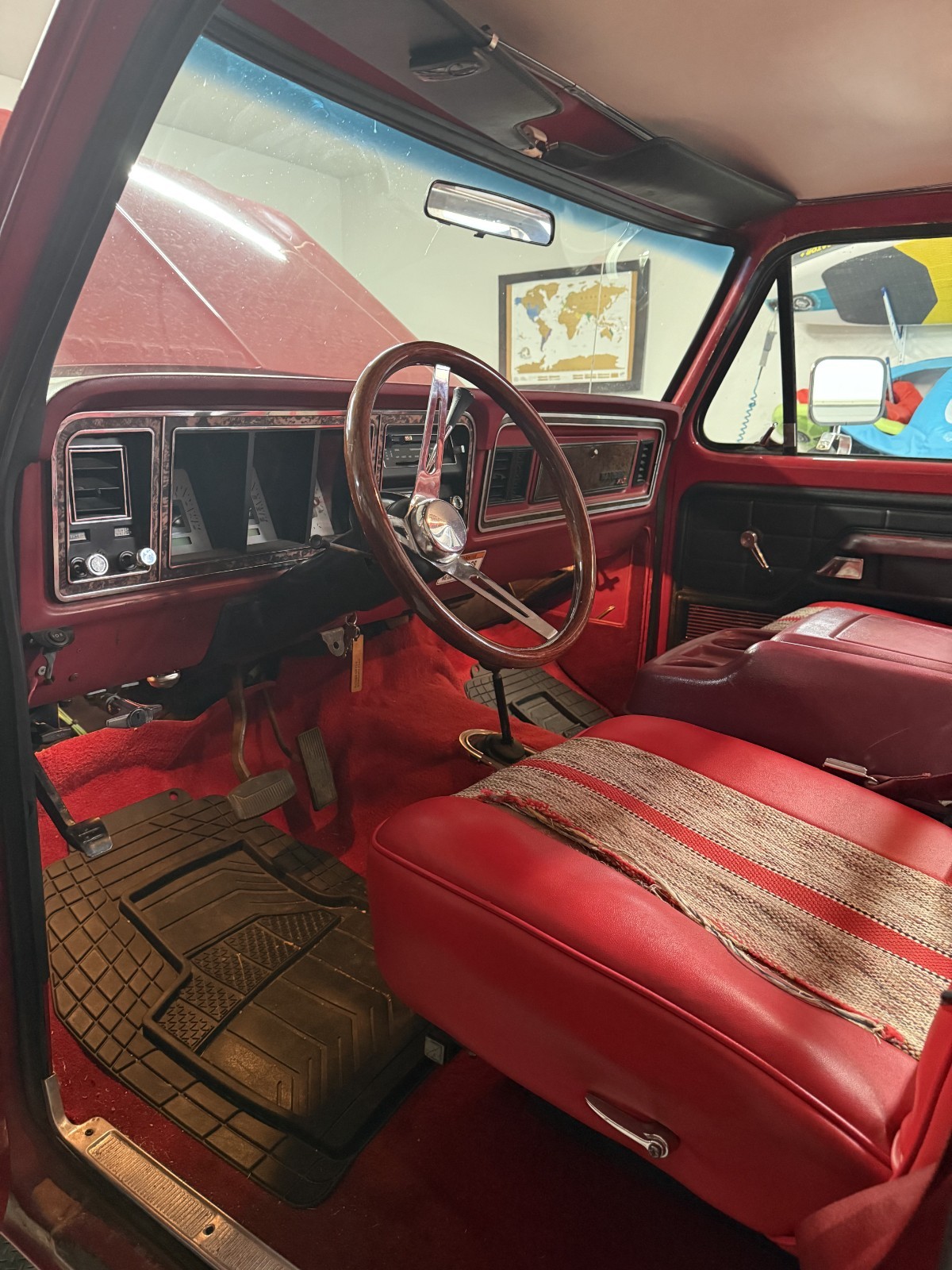Ford-Bronco-1979-5