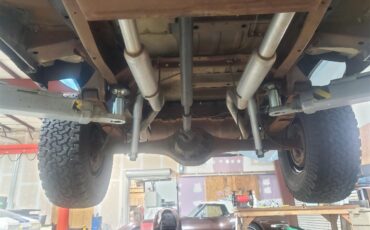 Ford-Bronco-1979-Raven-Black-Black-11