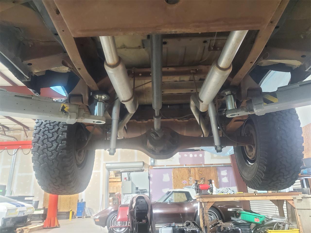 Ford-Bronco-1979-Raven-Black-Black-11