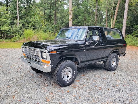 Ford-Bronco-1979-Raven-Black-Black-16