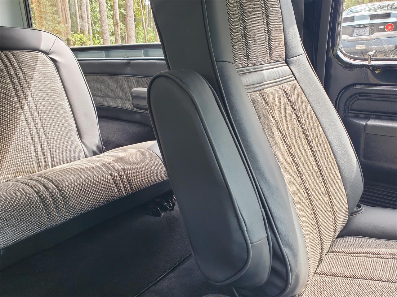 Ford-Bronco-1979-Raven-Black-Black-27