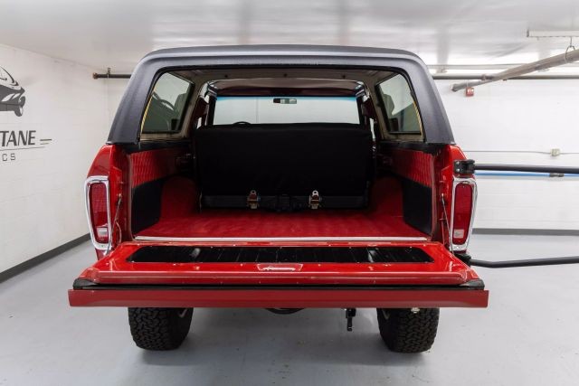 Ford-Bronco-1979-SUV-26