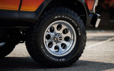 Ford-Bronco-1979-SUV-28