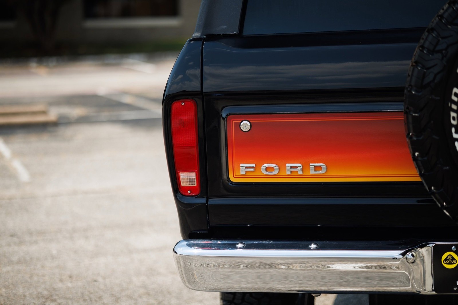 Ford-Bronco-1979-SUV-30