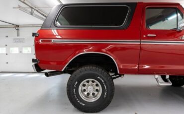 Ford-Bronco-1979-SUV-31