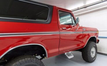 Ford-Bronco-1979-SUV-34