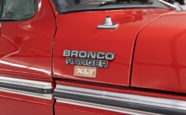 Ford-Bronco-1979-SUV-37