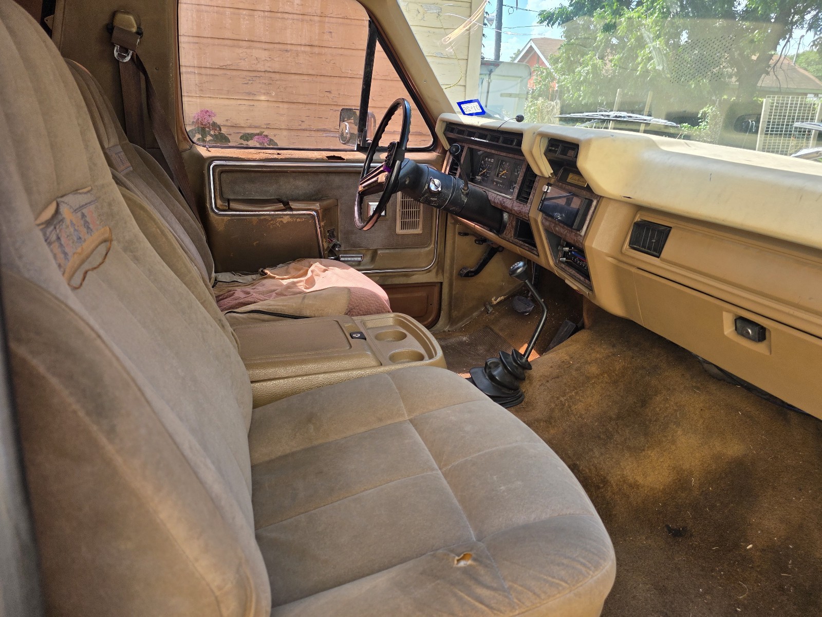 Ford-Bronco-1986-4