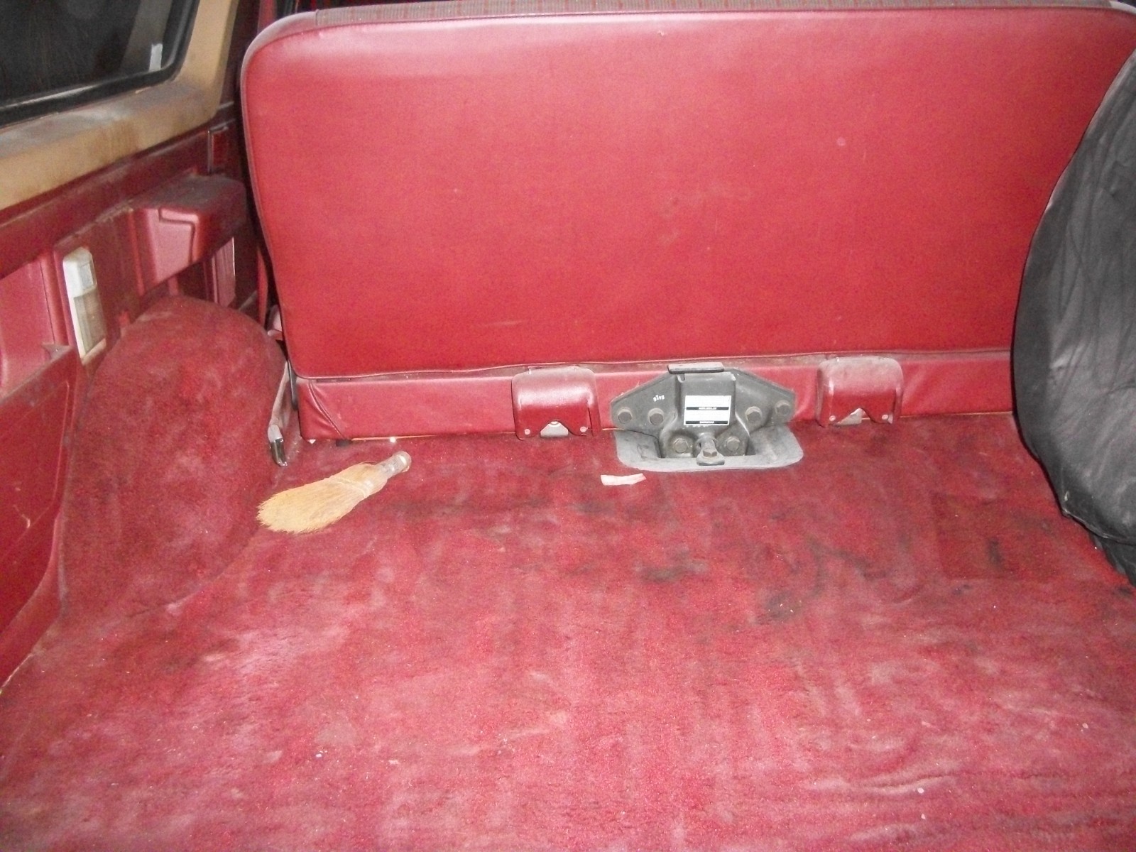 Ford-Bronco-1986-8