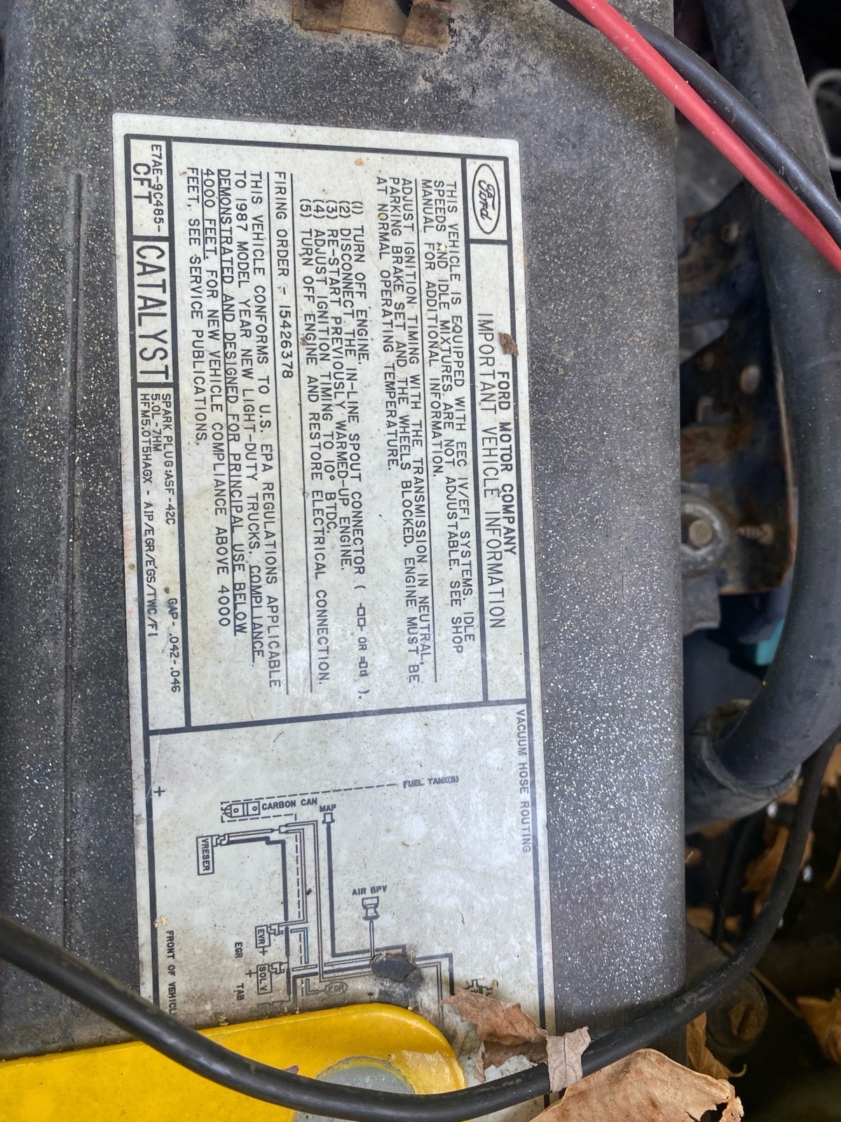 Ford-Bronco-1987-11