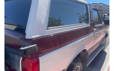 Ford-Bronco-1988-BurgundyWhite-Burgundy-2