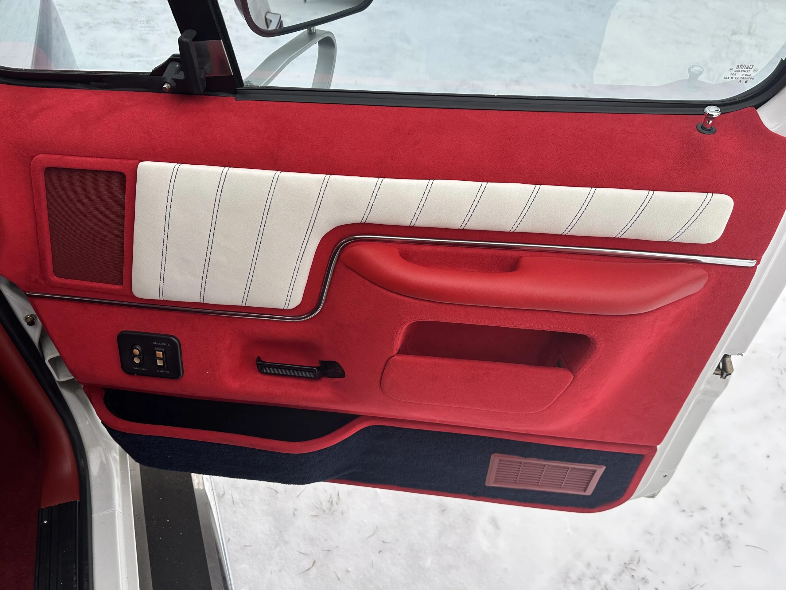 Ford-Bronco-1988-Custom-Custom-29