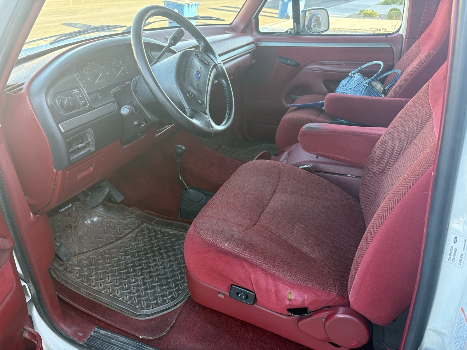 Ford-Bronco-1992-SUV-5
