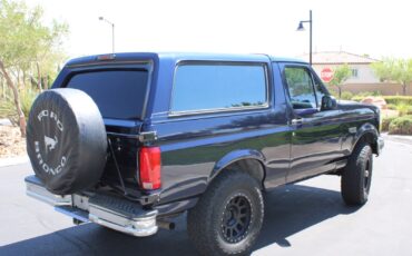 Ford-Bronco-1993-1
