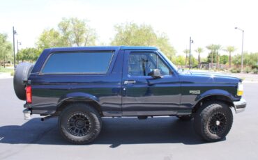 Ford-Bronco-1993