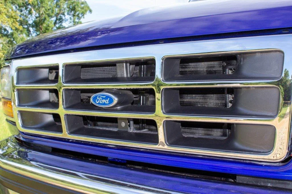 Ford-Bronco-1993-Blue-Tan-15