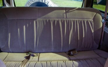 Ford-Bronco-1993-Blue-Tan-3