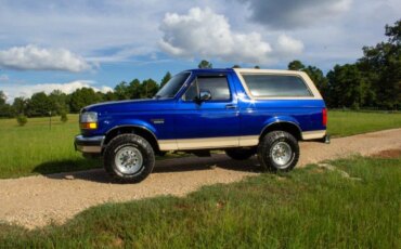 Ford-Bronco-1993-Blue-Tan-7