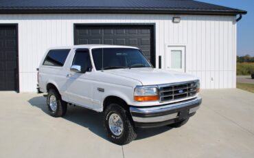 Ford-Bronco-1995-1
