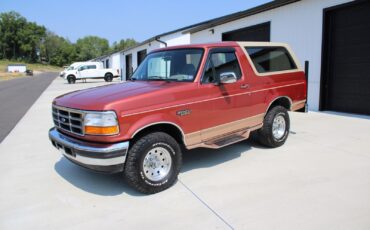 Ford-Bronco-1995