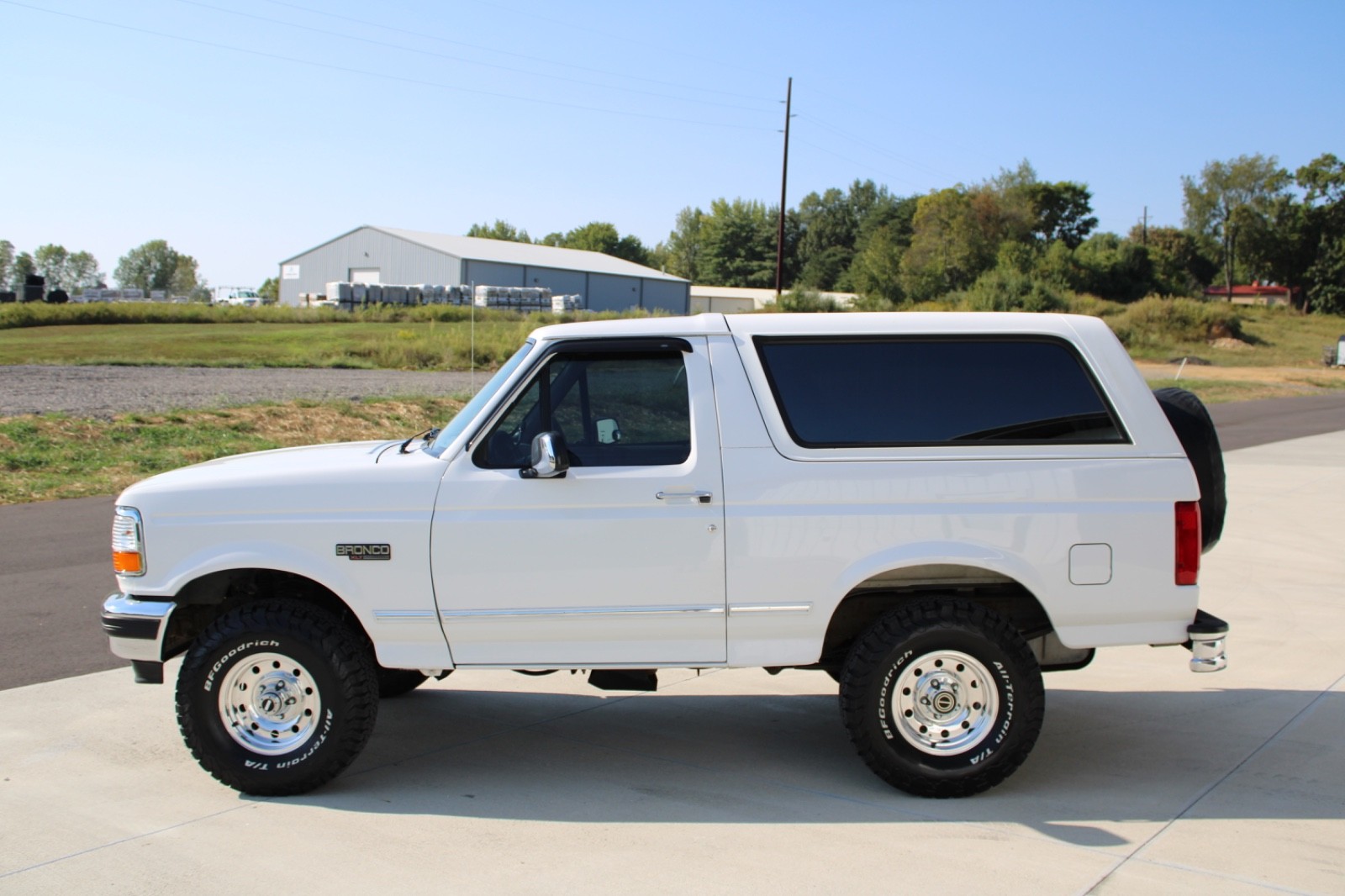 Ford-Bronco-1995-5