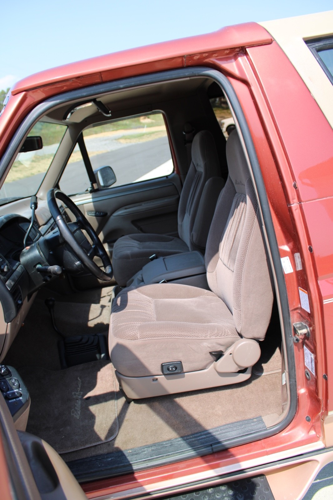 Ford-Bronco-1995-8