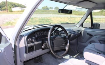 Ford-Bronco-1995-SUV-11