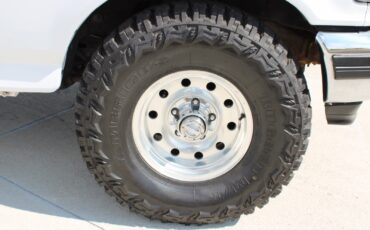 Ford-Bronco-1996-18