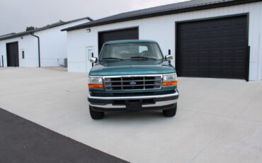 Ford-Bronco-1996-3