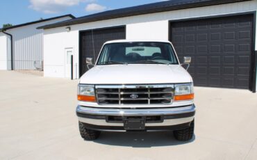 Ford-Bronco-1996-7