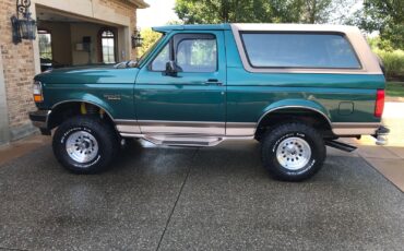 Ford-Bronco-1996-SUV-1
