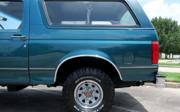 Ford-Bronco-1996-SUV-10