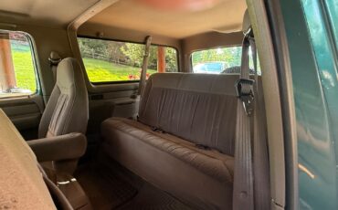 Ford-Bronco-1996-SUV-11
